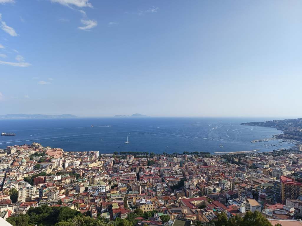 Tra mito e realtà: il fascino eterno di&nbsp;Napoli